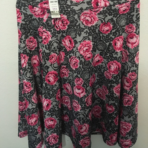 Midi skirt - Picture 1 of 1